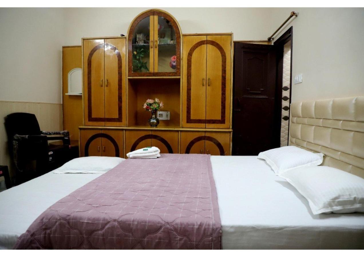 Rk Lodge Амритсар Экстерьер фото